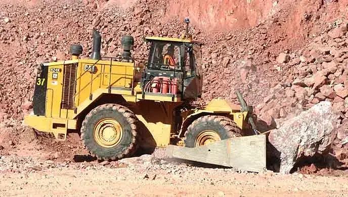CAT 824K