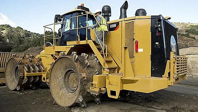 CAT 836K
