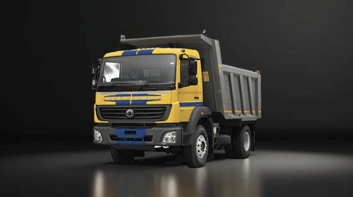 BharatBenz 1923C