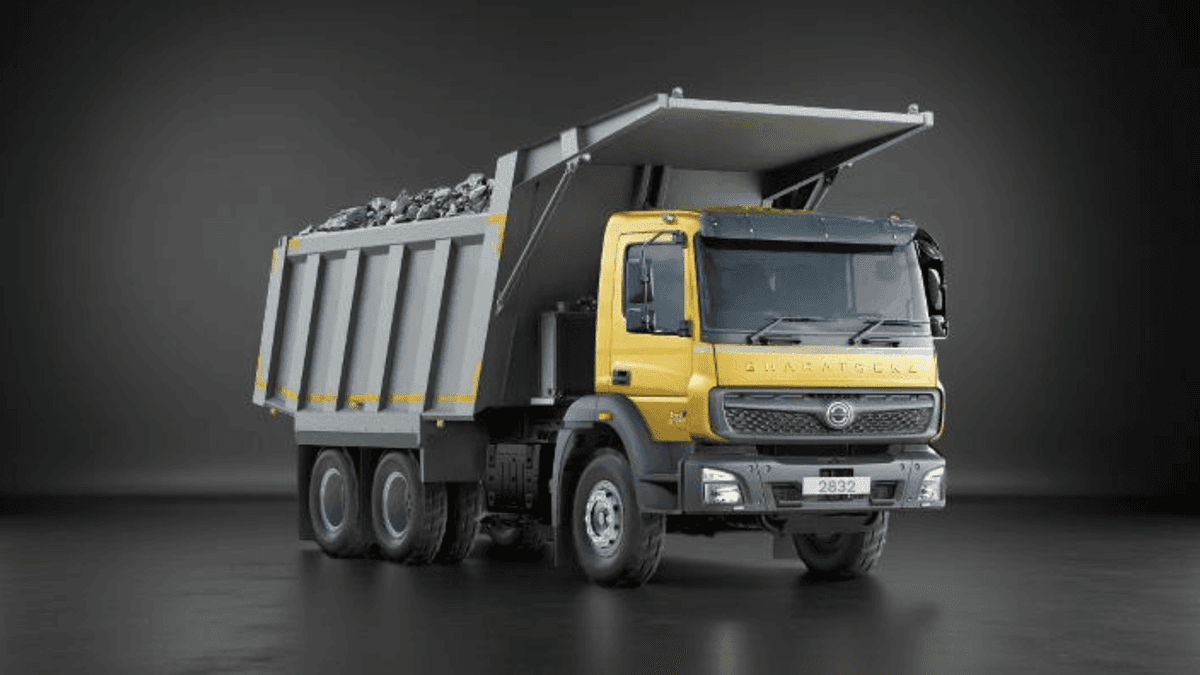 BharatBenz 2832CM