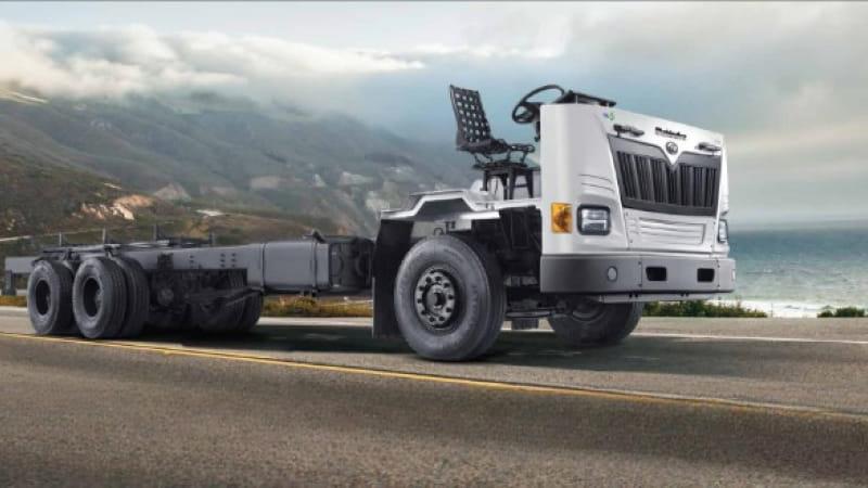 Mahindra Cowl 42T