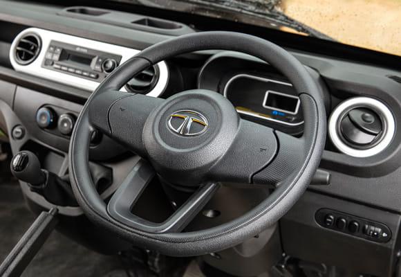 Tata Intra V20