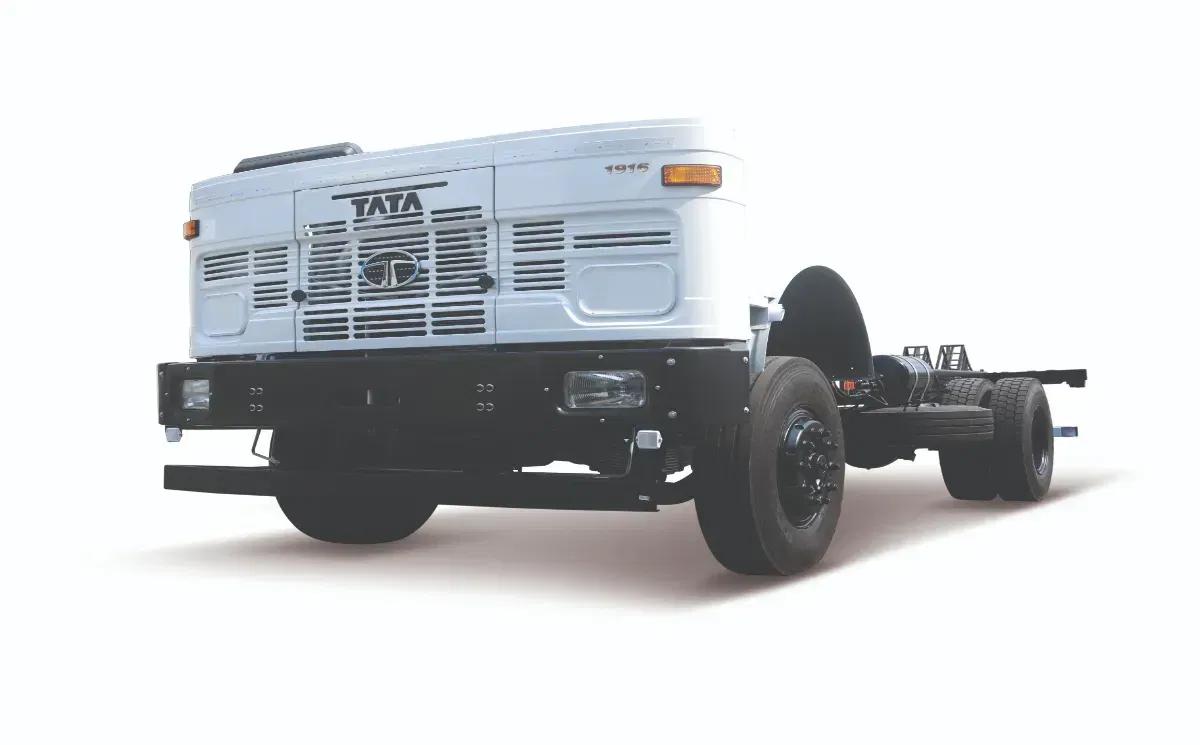 Tata LPT 1916 Cowl
