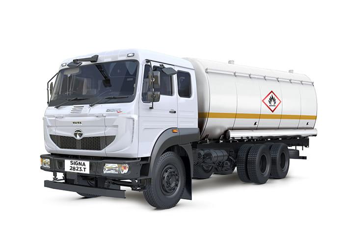 Tata Signa 2823